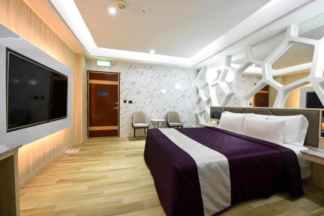 W3 Motel Luzhu Экстерьер фото
