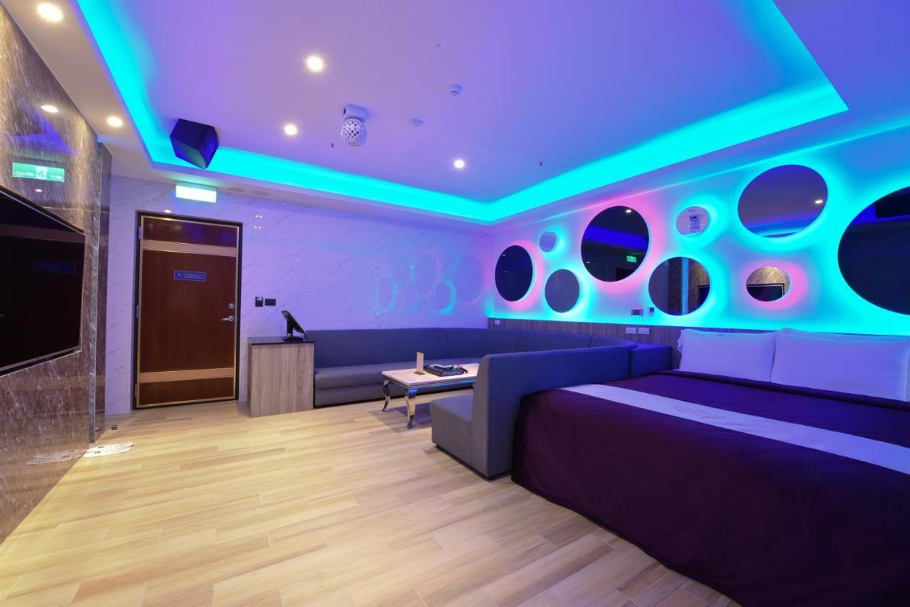 W3 Motel Luzhu Экстерьер фото