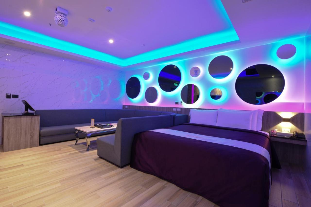 W3 Motel Luzhu Экстерьер фото