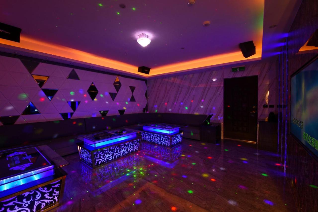 W3 Motel Luzhu Экстерьер фото