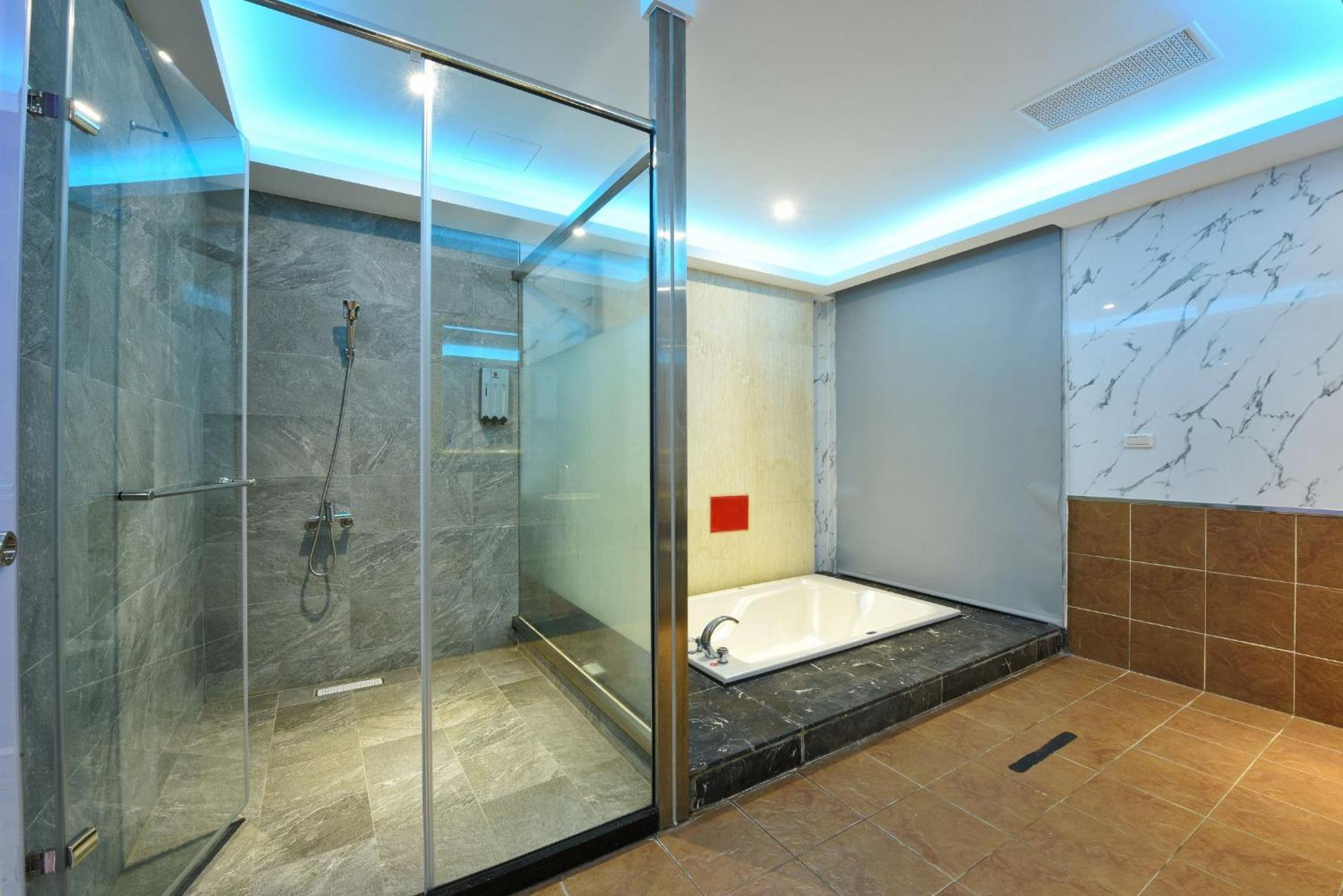 W3 Motel Luzhu Номер фото